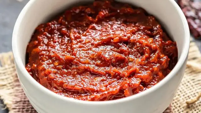 Schezwan Sauce Recipe: शेजवान सॉस रेसिपी