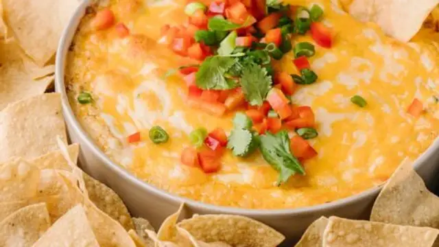 सिजलिंग हॉट चीज़ कॉर्न दीप रेसिपी ( Sizzling Hot Cheese Corn Dip Recipe )