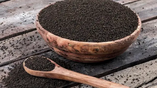 चाय बनाने के बाद बची हुई चायपत्ती को फेकने के बजाए ऐसे करें इस्तेमाल