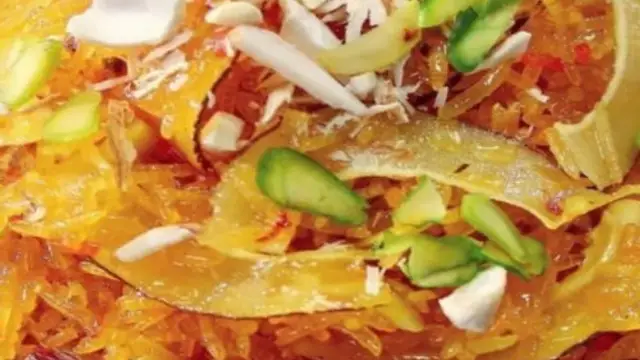 Kesariya Bhaat Recipe: केसरिया भात का भोग लगाते हुए प्रसन्न हो जाएंगे भगवान, घर में सभी को बहुत पसंद आएगी ये डिश