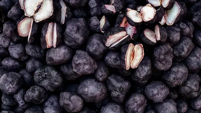 सिंघाड़ा खरीदते वक्त रखें इन बातों का ख़ास खयाल।
