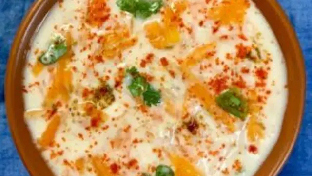 Kaddu Ka Raita Recipe: पाचन तंत्र को मजबूत करेगा और शरीर को स्वस्थ रखेगा टेस्टी कद्दू का रायता