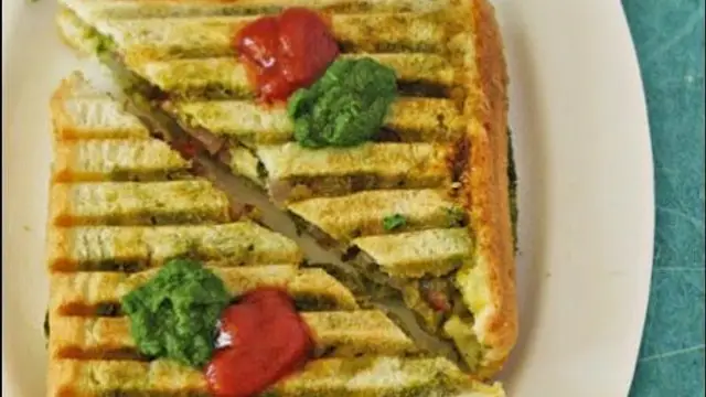 Sandwich Chutney Recipe: सिर्फ 15 मिनट में तैयार करें सैंडविच कि चटनी दोगुना होगा भेलपूरी से लेकर सैंडविच से लेकर वडा पाव तक का स्वाद