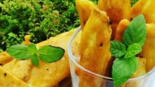 Banana Pakoda Recipe: शुगर और BP को कंट्रोल में ला सकते हैं ‘केले के पकौड़े’, अभी जान लें इसे बनाने की रेसिपी