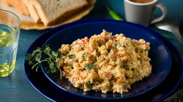 पारसी- स्टाइल अकुरी रेसिपी (Parsi- Style Akuri Recipe)