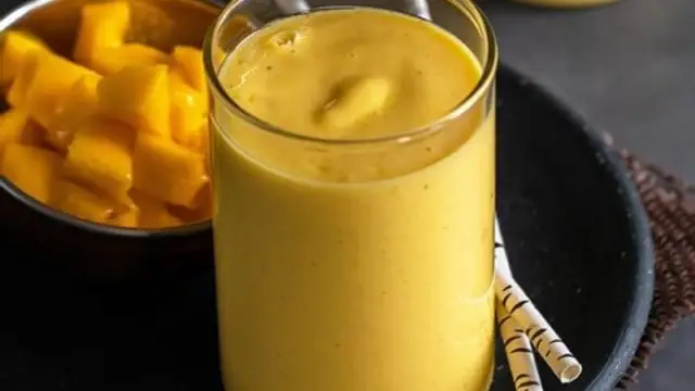 मैंगो लस्सी रेसिपी ( Mango Lassi Recipe )