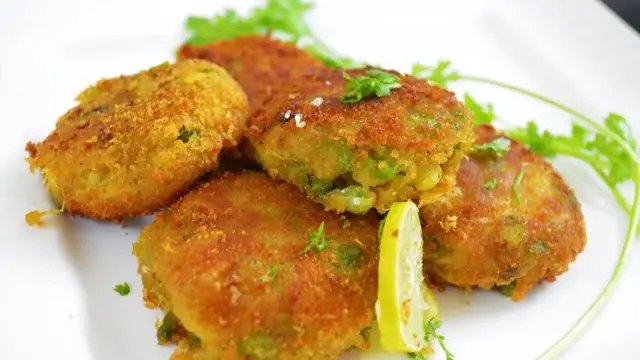मसालेदार शकरकंद कटलेट रेसिपी (Sweet Potato Cutlet Recipe)