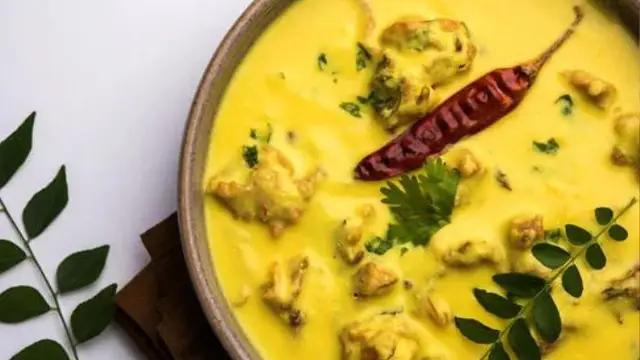 Besan Kadhi Kaise Banaye: गर्मागर्म बेसन कढ़ी ऐसे बनाएं