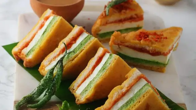 Bread Pakoda Recipe In Hindi: फेवरेट स्नैक्स ब्रेड पकौड़ा आसानी से बनाएं