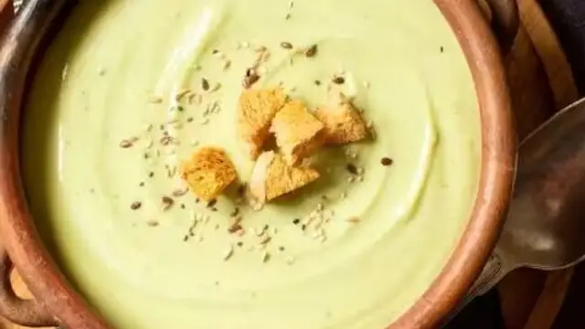 मीठा खाना है पसंद, एक बार जरूर ट्राई करें सूजी की खीर
