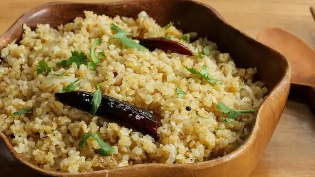 Chawal Ka Upma Banane Ki Recipe – व्रत में बनाएं चावल का उपमा