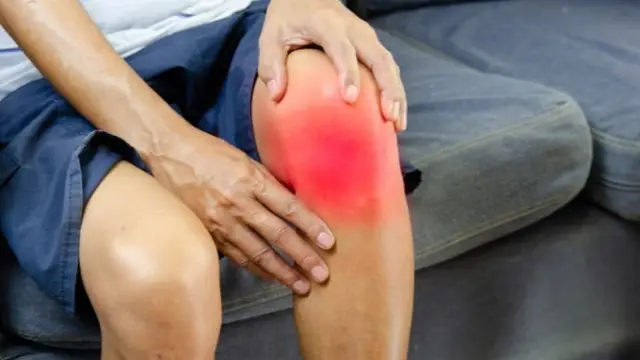 Knee Pain Remedy: मरते दम तक नहीं होगा घूटनों में दर्द, जानिये इसके रामबाण इलाज