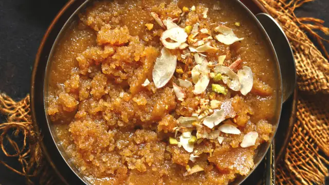 सूजी का हलवा रेसिपी (Sooji Halwa Recipe)