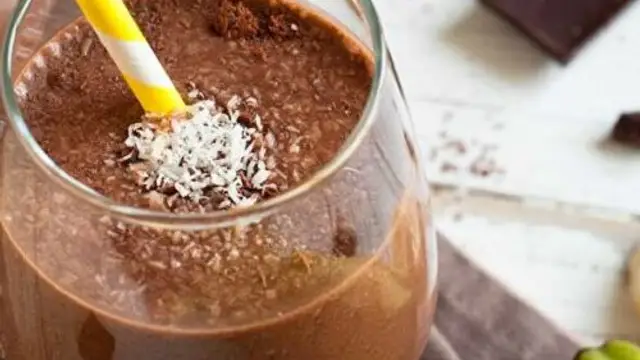 गर्मी में बेस्ट होगी कोको बनाना स्मूदी की रेसिपी (Cocoa Banana Smoothie Recipe)