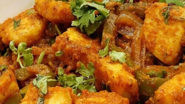 Paneer Shimla Mirch Ki Recipe: दिवाली की रात को बनाएं मेहमानों के लिए डीनर में स्पेशल पनीर शिमला मिर्च की सब्जी!