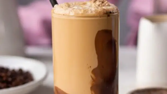 कैफे स्टाइल कोल्ड काफी ( Cafe Style Cold Coffee )