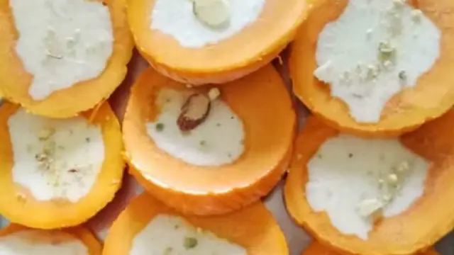 स्टफ्ड मैंगो कुल्फी रेसिपी ( Stuffed Mango Kulfi )