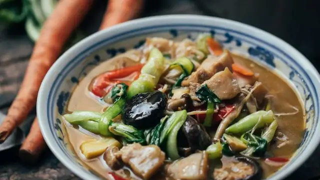 Vegetable Chopsuey Recipe In Hindi: सीखें वेजिटेबल चॉप्सी रेसिपी बनाना