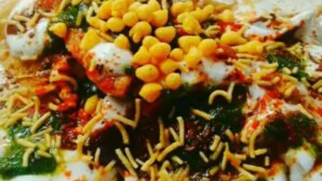 बासी रोटी से चटपटी चाट बनाने की रेसिपी (Chapati Chaat Recipe)