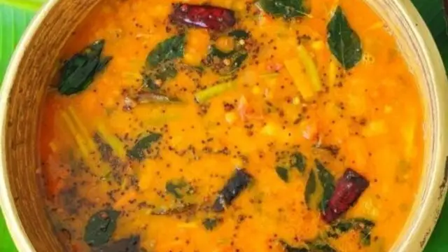 साउथ इंडियन स्टाइल सांभर बनाने की रेसिपी (South Indian Style Sambhar Recipe)