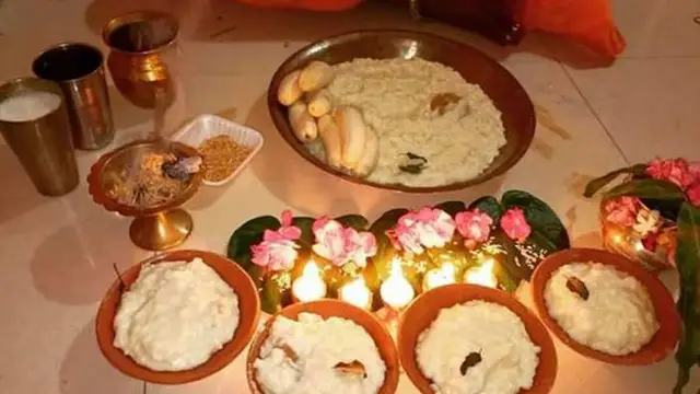 भगवान के पास भूलकर भी न छोड़ें अर्पित किया प्रसाद, जानें पूजा के सही नियम