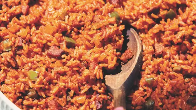 लाल चावल को आज ही अपनी डाइट में करें शामिल, होंगे ये 5 चमत्कारी फायदे