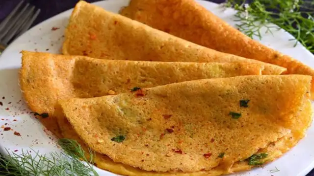 Khire Ka Cheela Recipe In Hindi: व्रत में बनाएं खीरे का चीला