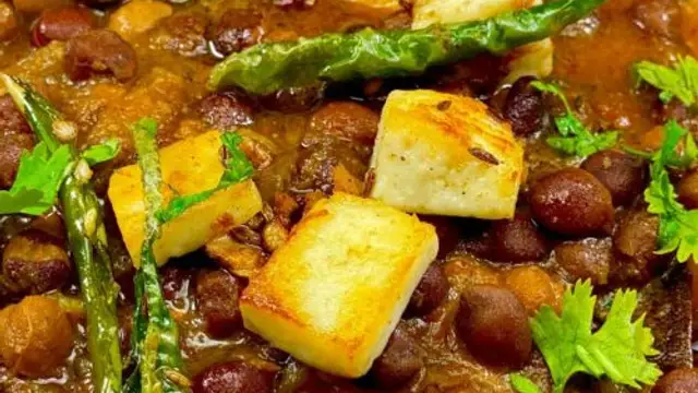 आलू चने की सब्जी रेसिपी ( Aloo Chane Ki Sabzi Recipe )
