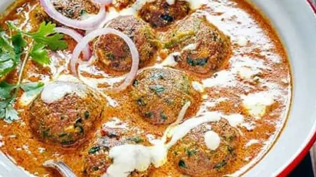 पालक पनीर कोफ्ता की रेसिपी (Palak Paneer Kofta Recipe)