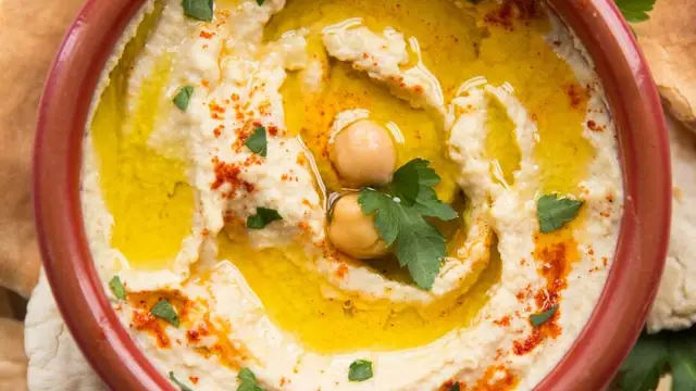 ताहिनी हम्मस रेसिपी (Tahini Hummus Recipe)