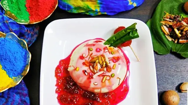 Holi Paan Thandai Recipe : होली पर बनाएं ठंडी पान ठंडाई