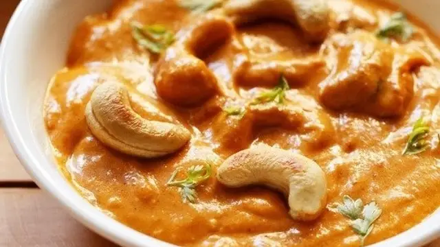 Kaju Korma Recipe: घर में बनाये होटल से भी टेस्टी काजू कोरमा की सब्जी, बेहद आसान है इसे बनाने का तरीका