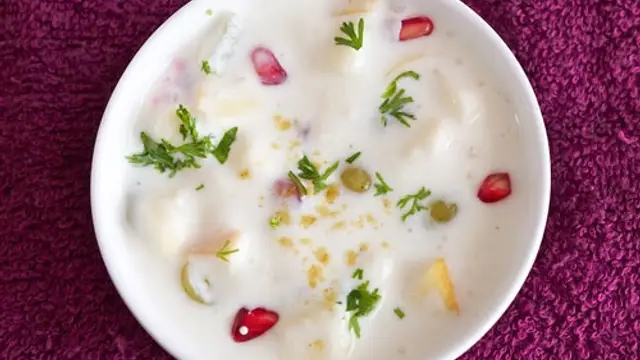 Fruit Curd Recipe: पार्टी में साइड डिश के तौर पर परोसें फ्रूट कड डिश, खाते रह जाएंगे सभी मेहमान