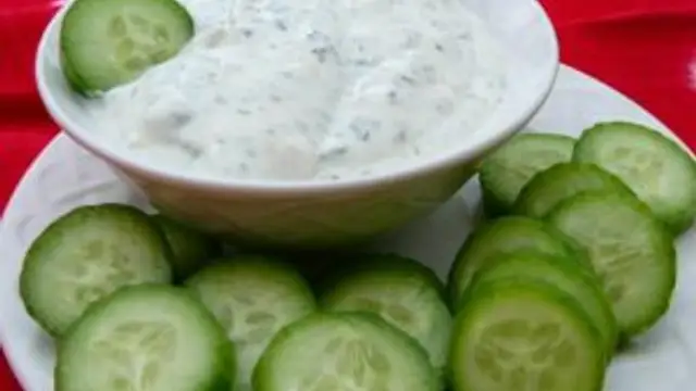 क्रीमी कचुंबर डिप रेसिपी ( Creamy Cucumber Dip Recipe )