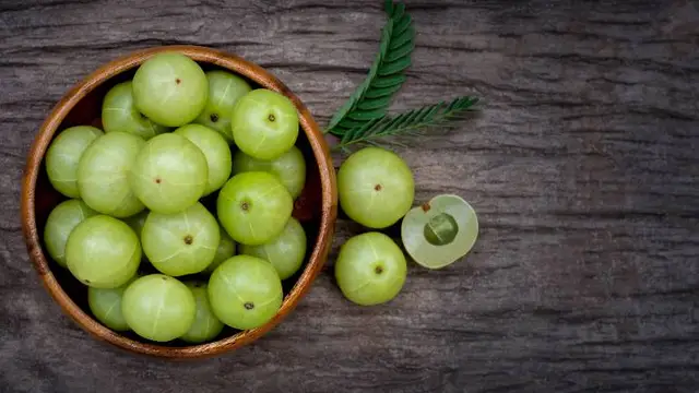 Health Tips: क्या आपको भी रहती है कब्ज की शिकायत? तो जानिए इसका रामबाण इलाज