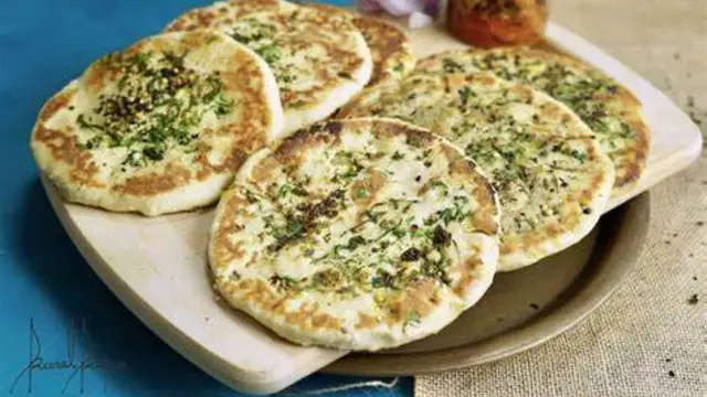 Tava Kulcha Banane Ki Vidhi: घर पर बनाएं तवा कुलचा