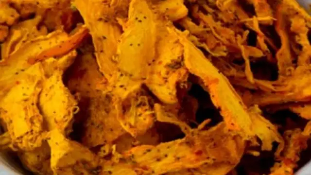Healthy Snack Recipe: इम्युनिटी से लेकर पाचन तक को दुरुस्त करता है कद्दू, स्नैक्स में खाइए इसके क्रिस्पी चिप्स