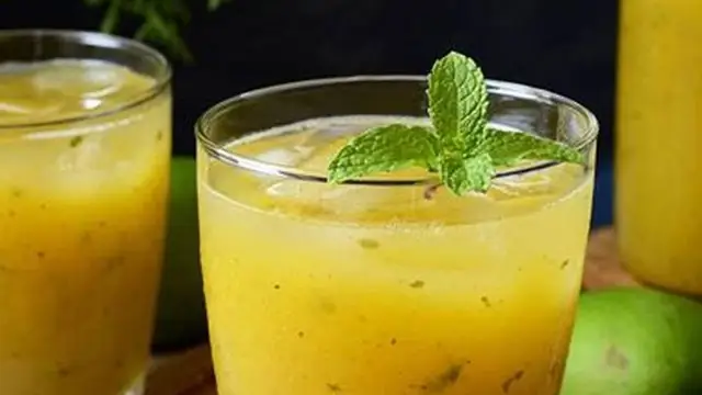 Aam Panna Recipe In Hindi: गर्मी में ठंडा आम का पन्ना दे राहत