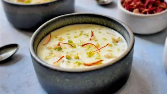 Sabudana Kheer Recipe In Hindi: आनंद लीजिए साबुदाने की मीठी खीर का