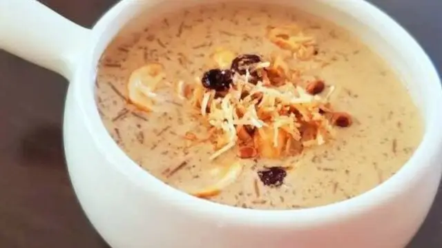 साउथ इंडियान केरेमल पाइसम बनाने की रेसिपी (Caramel Payasam Recipe)