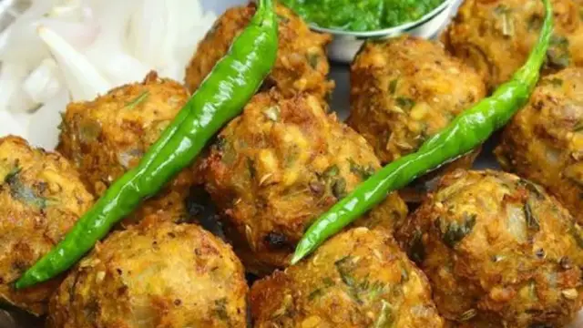 Green Moong Dal Vada Recipe: ग्रीन मूंग दाल वड़ा रेसिपी