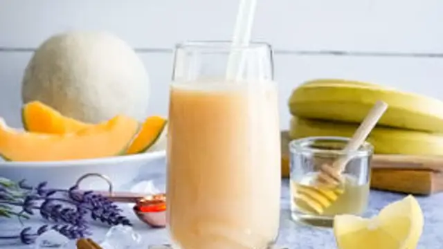 मेलन शेक बनाकर खुद को करें रिफ्रेश (Melon Shake Recipe)