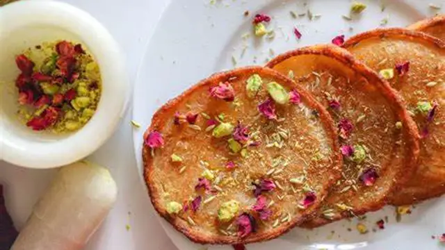 मालपुआ रेसिपी (Malpua Recipe)