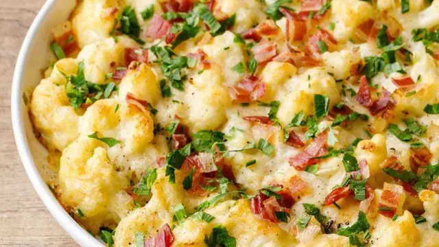Cauliflower Bake Recipe In Hindi: सेहत के लिए खाएं बेक फूलगोभी