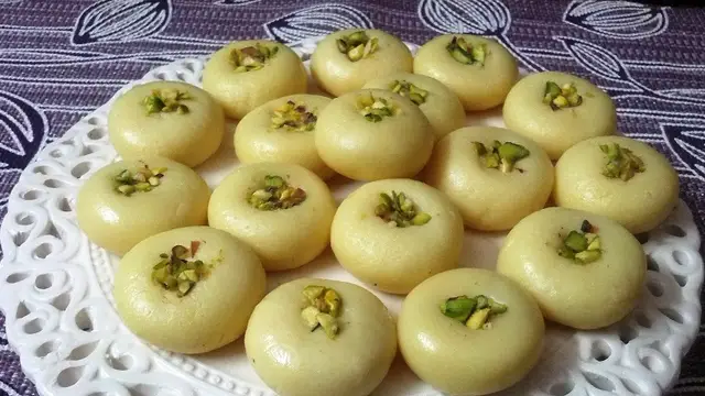 पेड़ा रेसिपी (Peda Recipe)