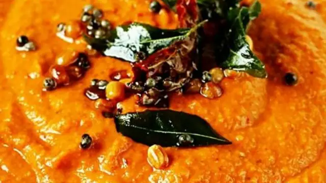 प्याज की चटपटी चटनी बनाने की रेसिपी (Onion Chutney Recipe)