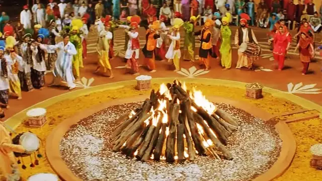 इस लोहड़ी अपने खास प्रियजनों को भेजें ये शुभकामनाएं, जानें लोहड़ी क्यों है खास