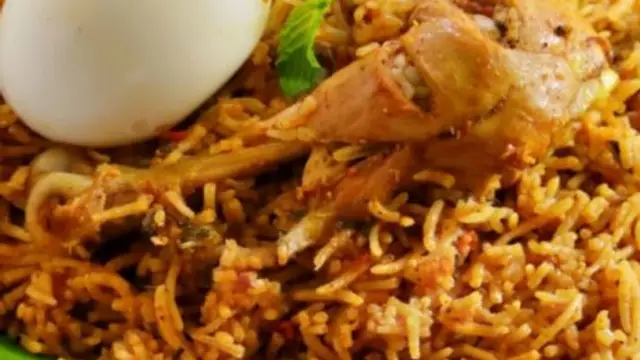 Biryani Special Recipe: घर में बनेगी साउथ इंडियन स्टाइल में कोझिकोडन स्टाइल जैसी चिकन बिरयानी, बस फॉलो करते जाएं ये रेसिपी!