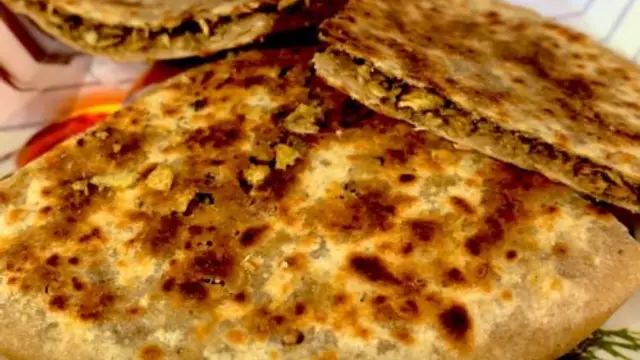 राजस्थानी पापड़ पराठा रेसिपी ( Rajasthani Papad Paratha Recipe )