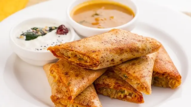 Chinese Dosa Recipe: बच्चों के लिए सुबह के नाश्ते में या शाम के स्नैक्स में झटपट बनाएं चाइनीज़ डोसा, नोट करें रेसिपी